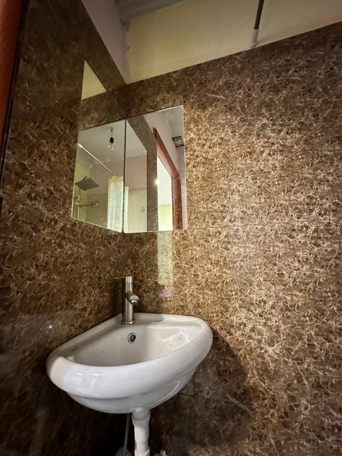 דירות יירבאן Vahe'S Family Guests House מראה חיצוני תמונה