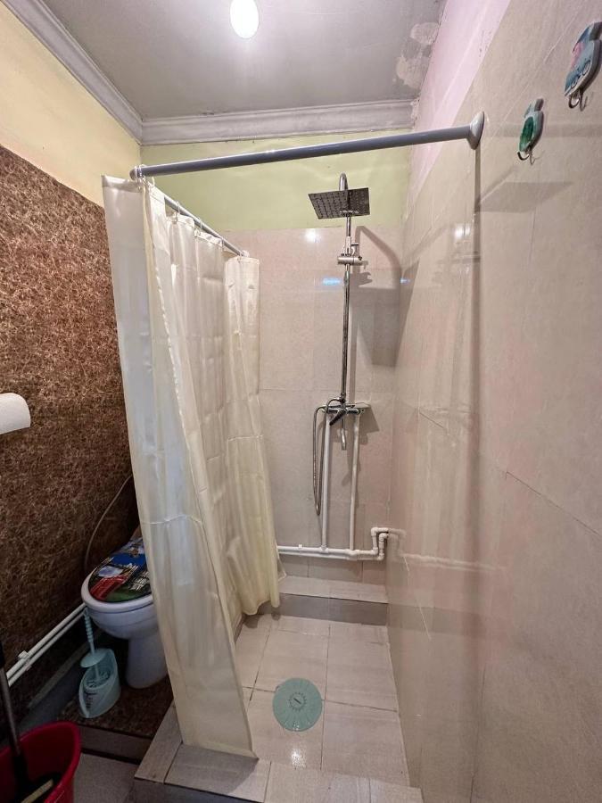 דירות יירבאן Vahe'S Family Guests House מראה חיצוני תמונה