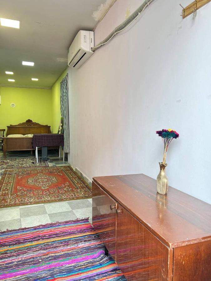 דירות יירבאן Vahe'S Family Guests House מראה חיצוני תמונה