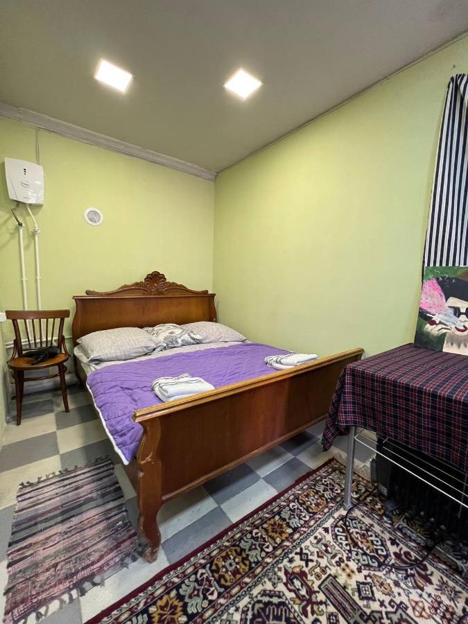 דירות יירבאן Vahe'S Family Guests House מראה חיצוני תמונה