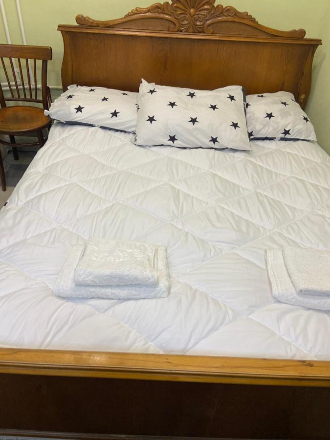 דירות יירבאן Vahe'S Family Guests House מראה חיצוני תמונה